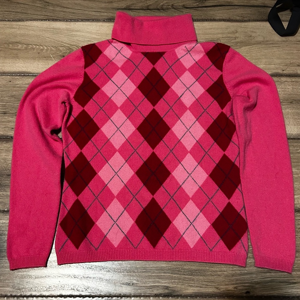 Pink argyle mock turtleneck cashmere sweater